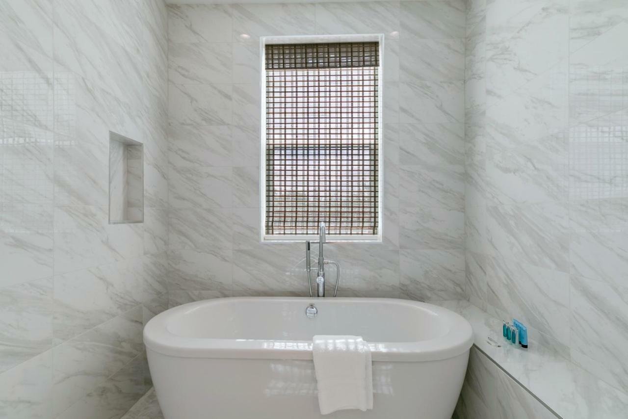 Mid City Fully Furnished Townhouse New Orleans Bagian luar foto